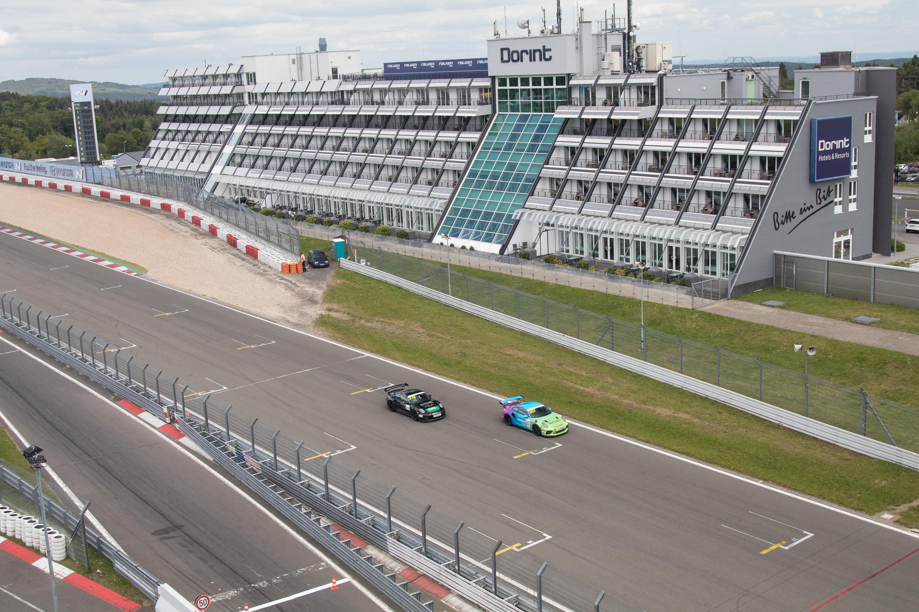 Hotel Dorint Am Nuerburgring Hocheifel Esterno foto