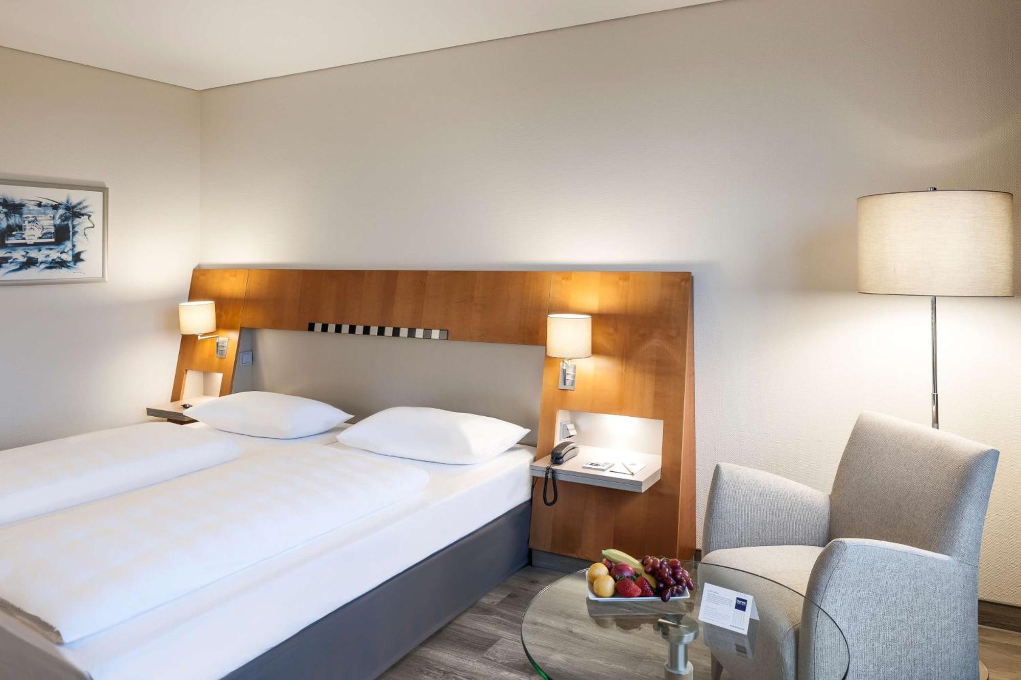 Hotel Dorint Am Nuerburgring Hocheifel Esterno foto